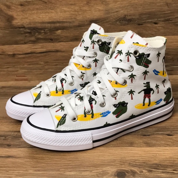 Converse Shoes - CONVERSE CTAS HIGH TOP BRAND NEW